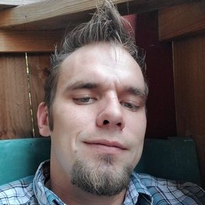 Meet your Posher, Wes